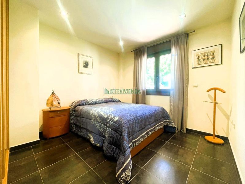 Foto 41eb8b08-fe96-43fd-ae63-140aeca7704e. Xalet amb calefacció aparcament a Moaña