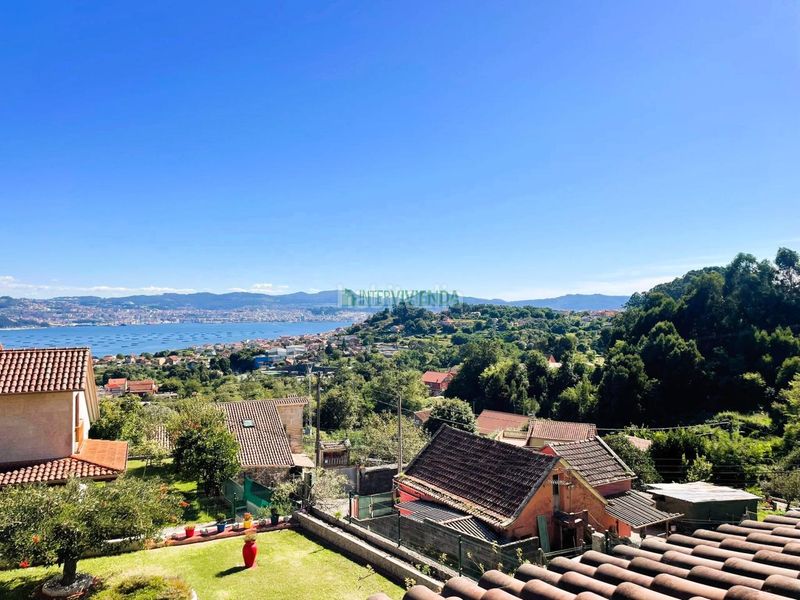 Foto 8a8af894-f9f6-47aa-9dfb-5b014e4d14fe. Xalet amb calefacció aparcament a Moaña