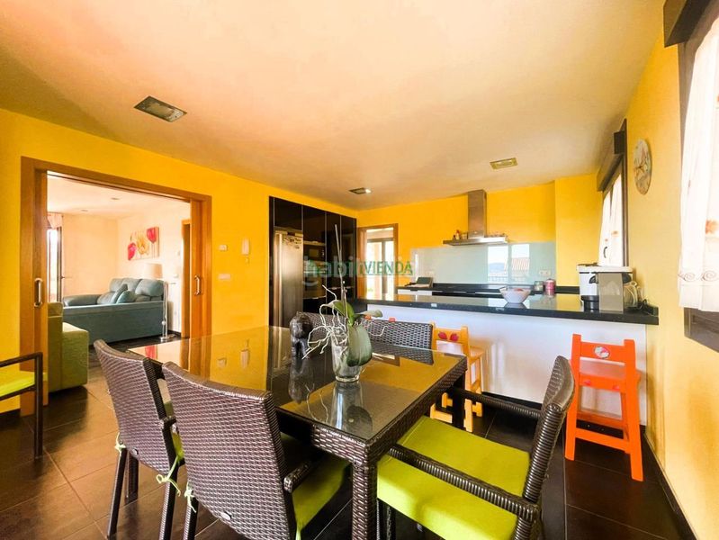 Foto ec819e7e-70a6-46a5-95b5-376a9a2993eb. Xalet amb calefacció aparcament a Moaña