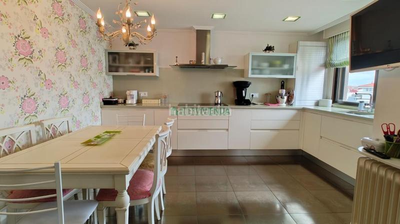 Foto e23c6b35-ee4b-4cac-b043-3e2634311dbd. Duplex con riscaldamento parcheggio in Casablanca - Calvario Vigo
