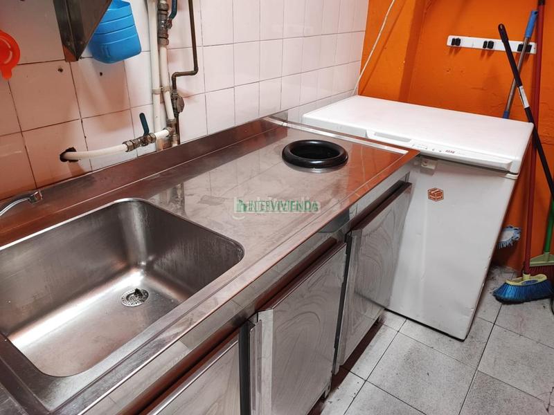 Foto a320e85e-8fe3-4ab2-be31-eb30f0b59f69. Rent business premise in salceda de caselas in As Travesas - Balaidos Vigo