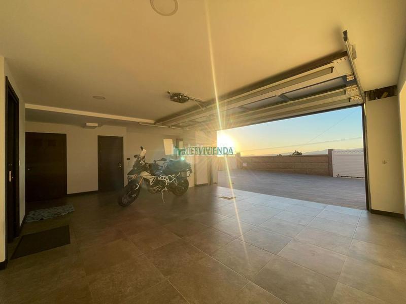 Foto 0b3575d9-a540-4b5a-abfe-a972fd2bb082. Casa con riscaldamento parcheggio in Redondela