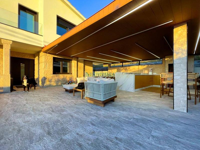 Foto 123d4ea8-511b-46d4-a626-48711f7f8581. Casa con riscaldamento parcheggio in Redondela