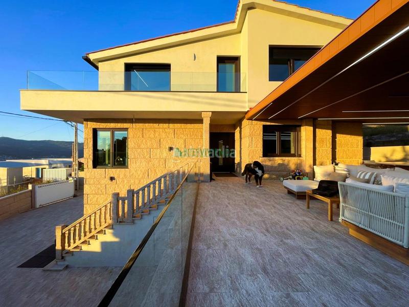 Foto 24deb00a-8492-4698-8d98-7f8b93e59f5d. Casa con riscaldamento parcheggio in Redondela