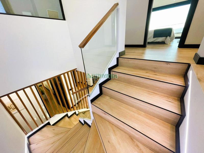 Foto 6c22b0cb-3b94-4828-b8b7-4c99c48ebddf. Casa con riscaldamento parcheggio in Redondela