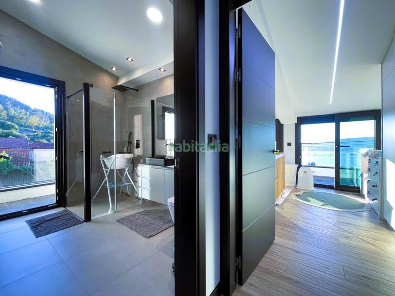 Foto 6c9195cd-8d56-4bc0-9765-40da0dc919d3. Casa con riscaldamento parcheggio in Redondela