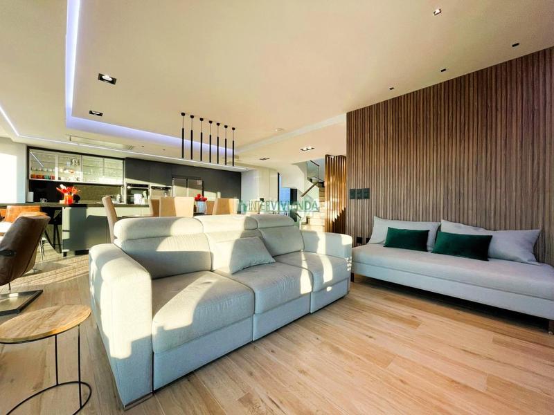 Foto b6cc124e-5383-4e3e-8f45-ff0366b7fddf. Casa con riscaldamento parcheggio in Redondela