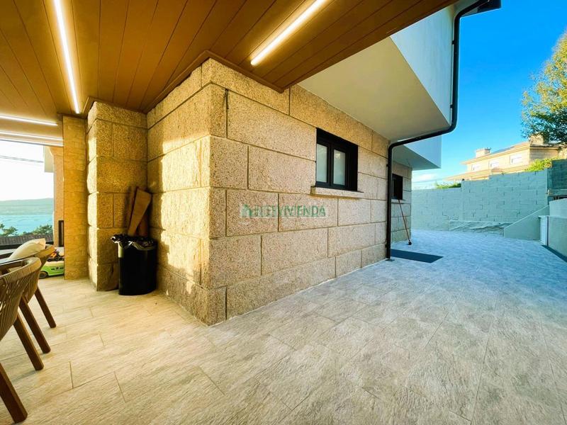 Foto f24ac380-2970-4b67-ac92-753b4addb599. Casa con riscaldamento parcheggio in Redondela