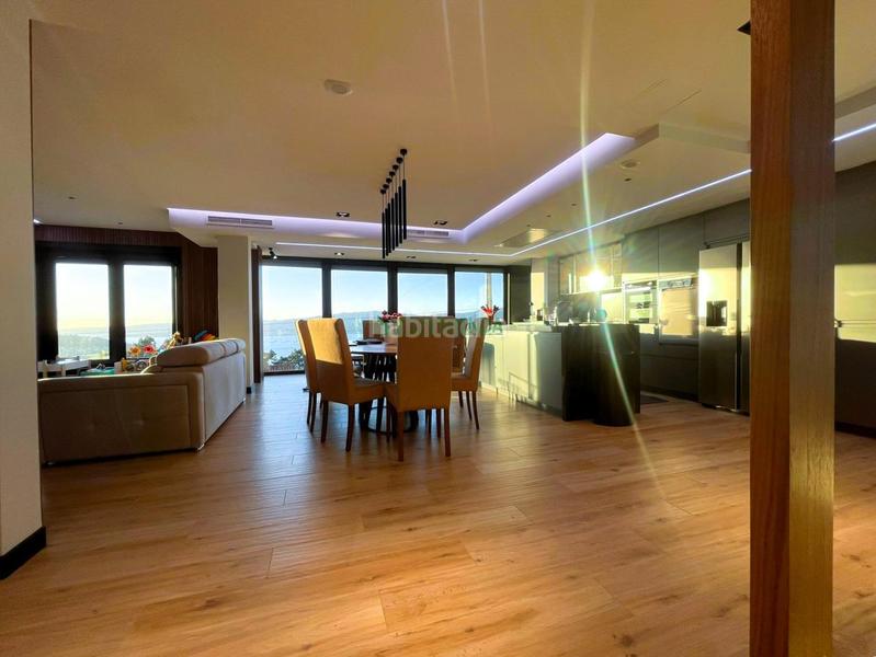 Foto f9da3523-12e1-4e1a-bbc2-ce5455e4149d. Casa con riscaldamento parcheggio in Redondela