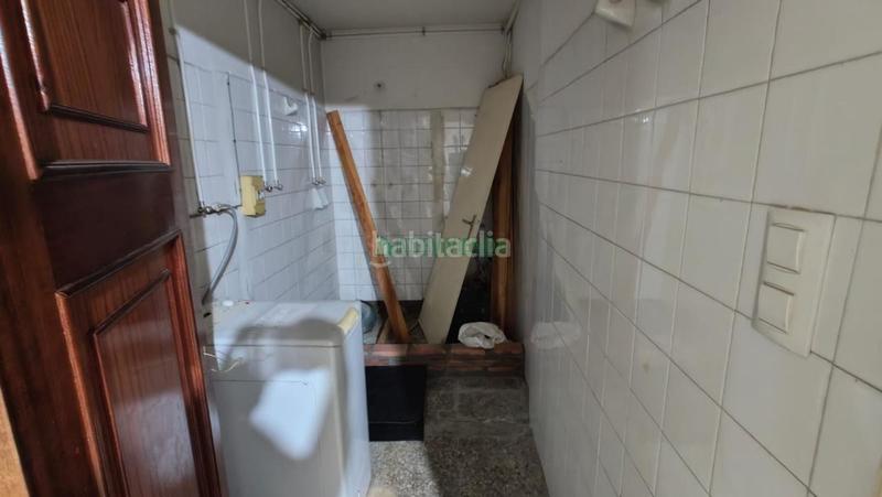 Foto 1a700acc-316b-421e-9759-2fb519e0c2bf. Local comercial en Berbés - Peritos Vigo