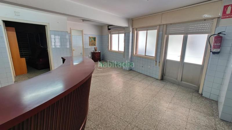 Foto 9f26af1d-5443-46a5-b373-fc351b792327. Local comercial en Berbés - Peritos Vigo