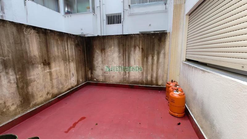 Foto 6db9322d-ffe2-4106-aa43-3dfa9d31fc91. Location appartement avec parking dans Casablanca - Calvario Vigo