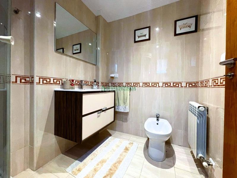 Foto 155bc961-cfe3-4881-b1de-b49f86240759. Penthouse with heating parking in Lavadores Vigo