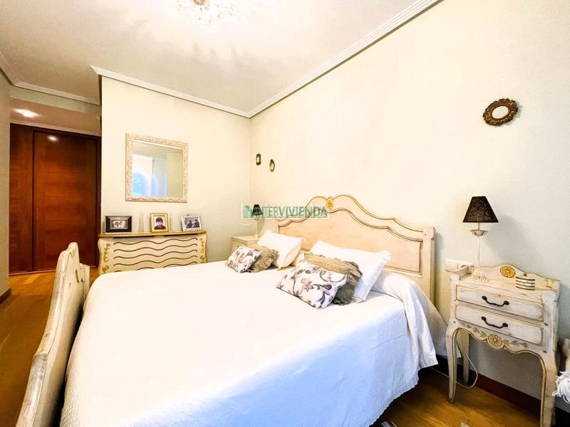 Foto 247e6074-c03b-4cd2-ae47-ebd5cb10e3a9. Penthouse with heating parking in Lavadores Vigo