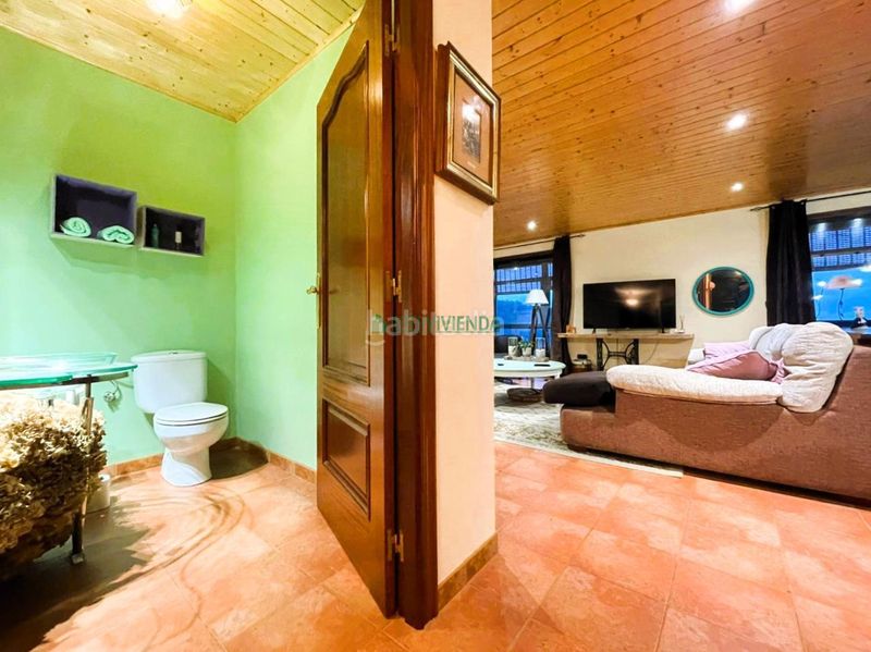 Foto 35d12157-f184-49cc-bc7d-69ed80026719. Chalet en Bembrive Vigo