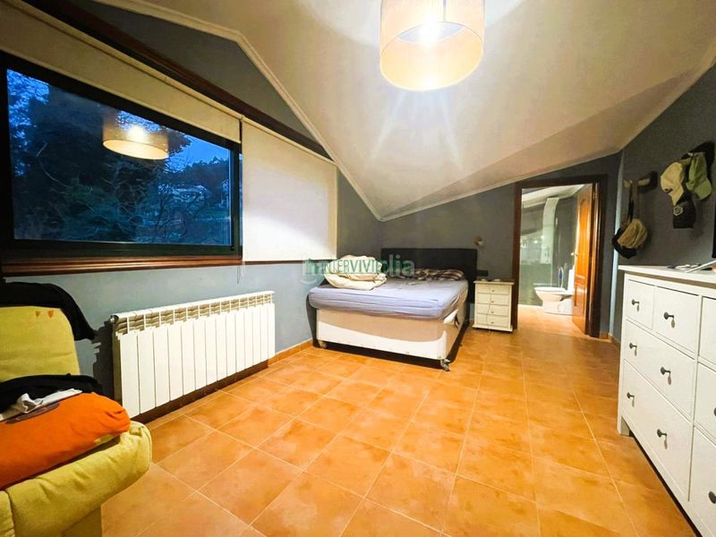 Foto 36eda40e-fb8f-407f-9ebd-b327517c1c6f. Chalet en Bembrive Vigo