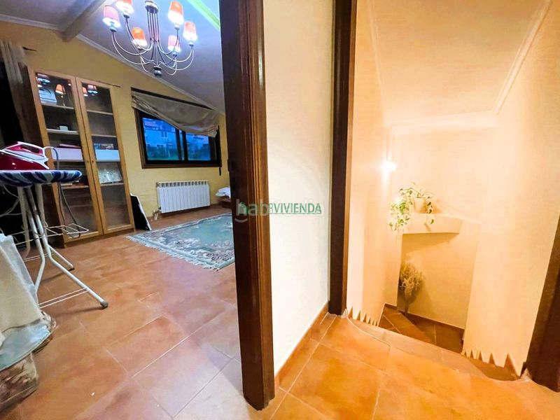 Foto fa630cc5-3c47-47f4-9bcb-46f97d4b9441. Chalet en Bembrive Vigo