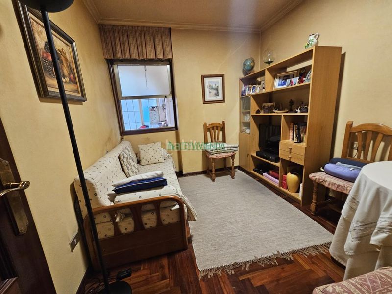 Foto c436b811-080a-431b-acf8-df1751fc169c. Piso en Centro - Areal Vigo