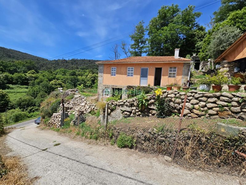 Foto 3cddea08-e1ac-433e-933c-dab154cad9a2. Casa a Arbo