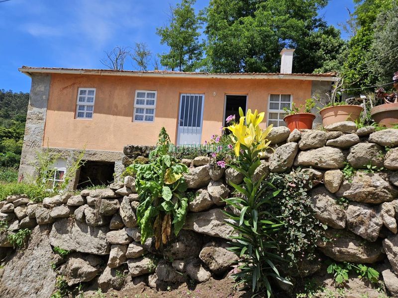 Foto 438d064c-9600-4c5a-a779-557619d2822d. Casa a Arbo