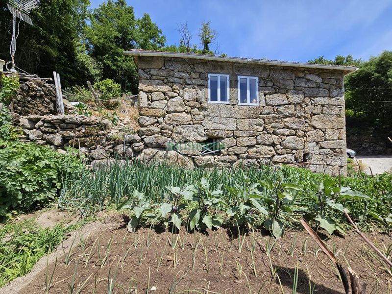Foto 6219d3af-1224-4049-a672-94a8b4b0dfd0. Casa a Arbo