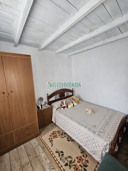 Foto f1116071-bea9-4d65-97d6-7f0258f1458b. Casa a Arbo