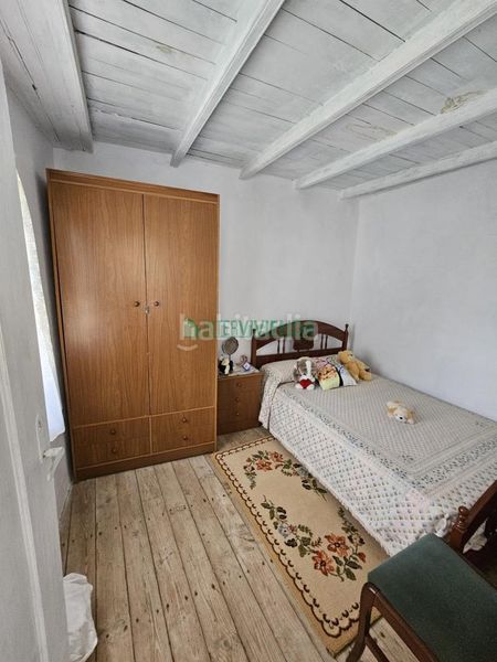 Foto f2961449-cfcd-4b19-9ad2-9057aa994c7f. Casa a Arbo