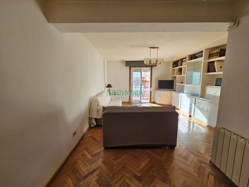 Foto 0a51a003-2211-45b9-8da2-1ebc75409326. Piso en Teis Vigo