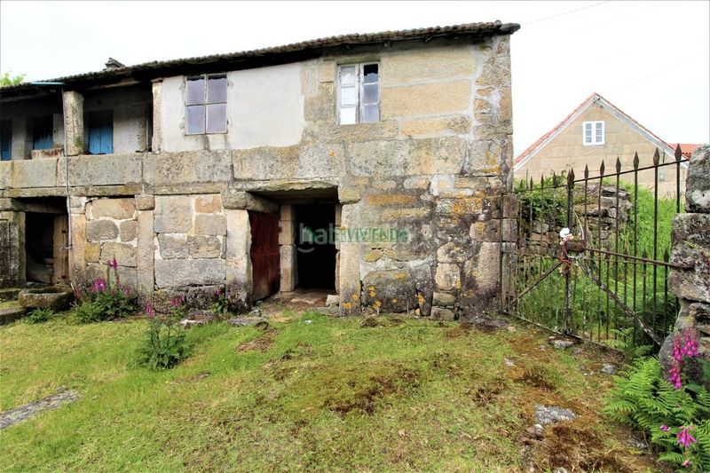 Foto 0cd93014-a48d-448a-9c28-e273fdf81fd4. Casale con riscaldamento in Pazos de Borbén