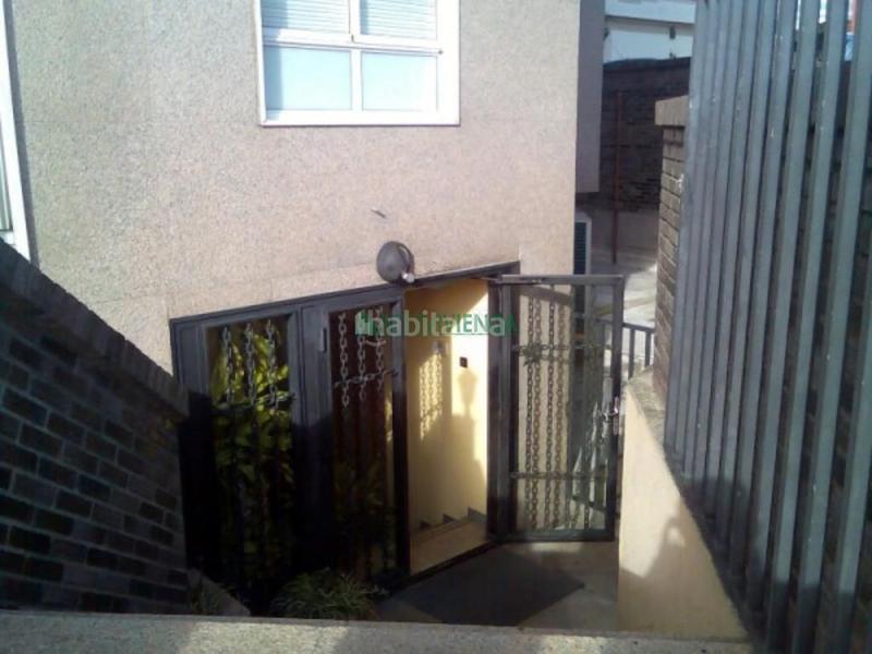 Foto 080286ef-b8fb-4d08-98d5-536a1970ab78. Local comercial en travesía de Vigo - san xoán Vigo