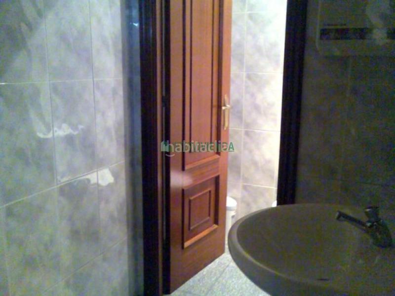 Foto 53f2a0b1-5394-469f-97e3-8f8b75aaa20f. Local comercial en travesía de Vigo - san xoán Vigo