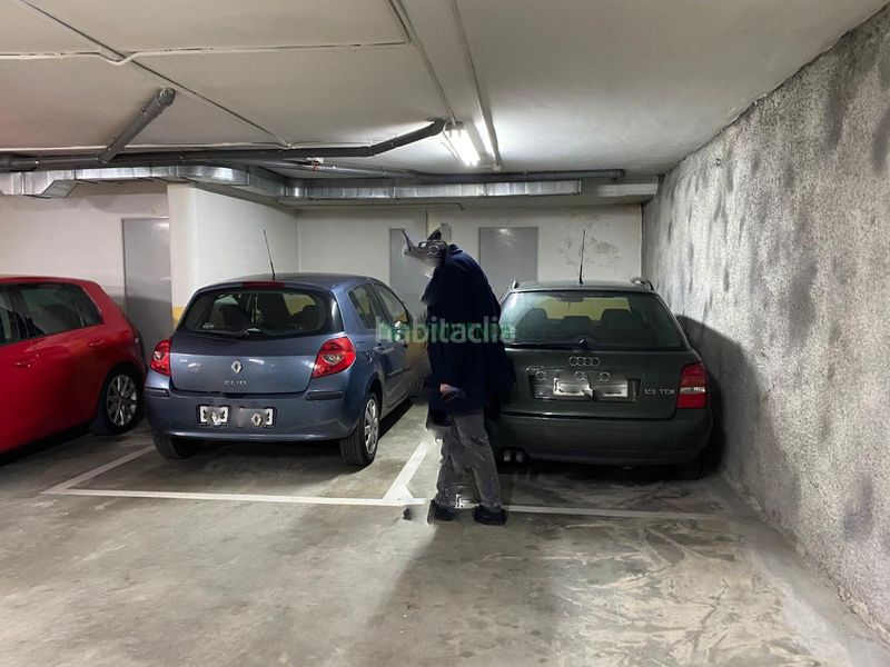 Foto 1136d1bb-ffea-4972-9ca6-a24a3896fef4. Posto auto in Centro - Areal Vigo