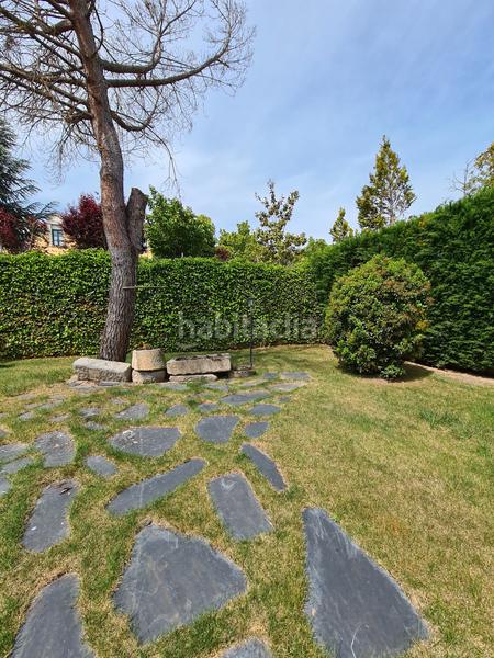 Foto 387035ad-cf2e-4e99-b900-7269a1c08917. Chalet en calle nabuco 29 chalet independiente con aerotermia en Valladolid