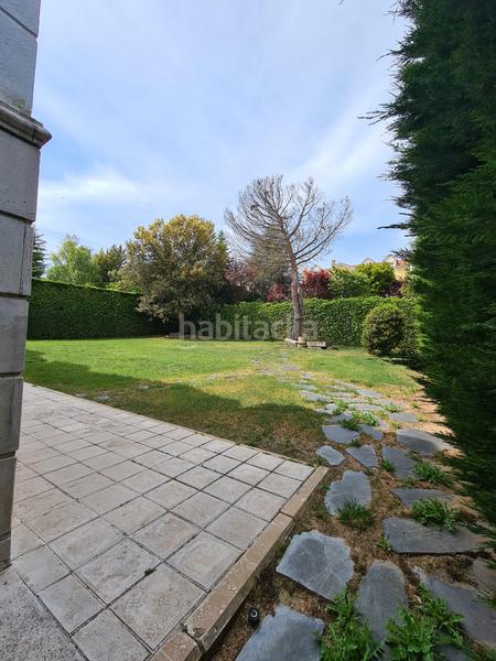 Foto 5429ddbd-4693-413d-a1af-25fb8936064e. Chalet en calle nabuco 29 chalet independiente con aerotermia en Valladolid