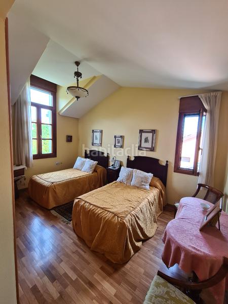 Foto bb324937-1340-4608-bf8e-2f333805b483. Chalet en calle nabuco 29 chalet independiente con aerotermia en Valladolid