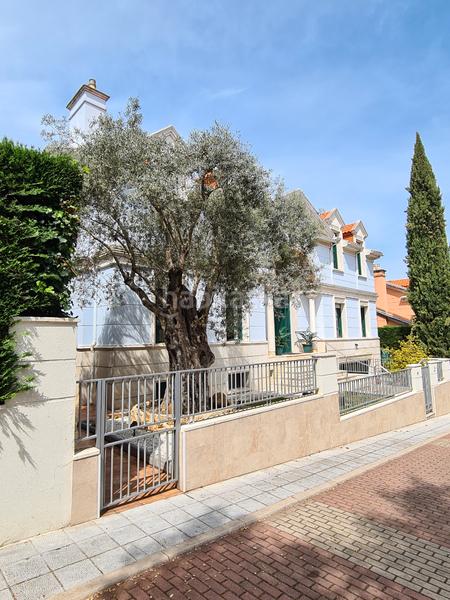 Foto ce679b91-9d11-4754-9bbf-758e51862d1c. Chalet en calle nabuco 29 chalet independiente con aerotermia en Valladolid