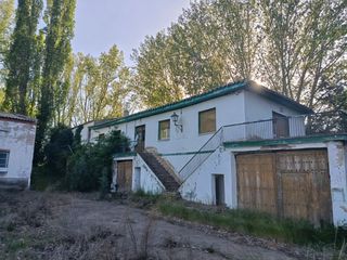 Casa en Avenida Valladolid 20