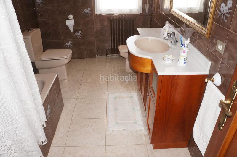 Foto 9740ecfc-97ef-4aa5-a10f-f6177f259203. Casa con riscaldamento parcheggio in Entrena