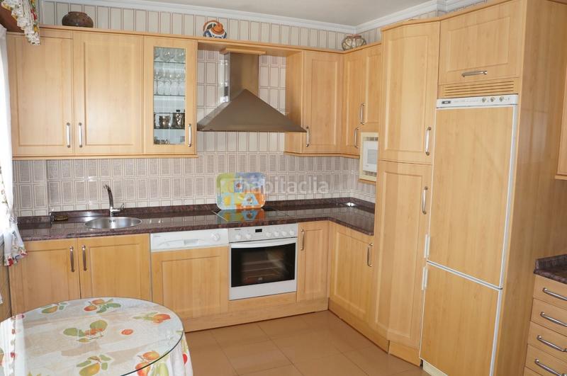 Foto a89bf997-d631-4aa8-bfb1-b768f2b96658. Casa con riscaldamento parcheggio in Entrena