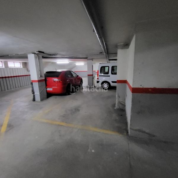 Foto 86fe93b5-3079-476b-af4d-6e7f0788fee5. Aparcament cotxe a Santo Tomás Ávila