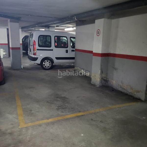 Foto e608aa8c-fff8-4c1d-9d33-488be9492002. Aparcament cotxe a Santo Tomás Ávila