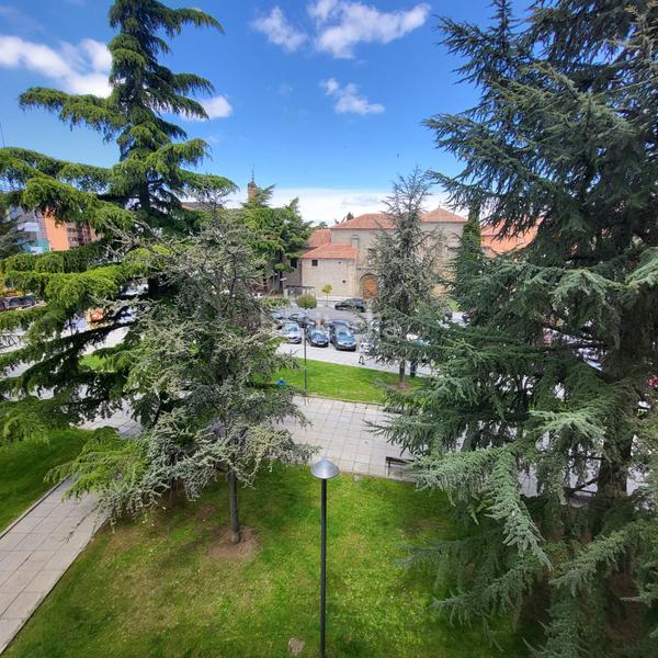 Foto c7d3c883-7fe1-451b-bbf1-6690dc556613. Miete etagenwohnung mit heizung in Centro Ávila