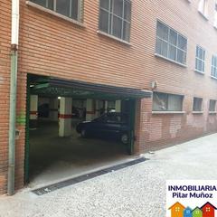 Alquiler Parking coche en Centro. Plaza de garaje en zona san roque