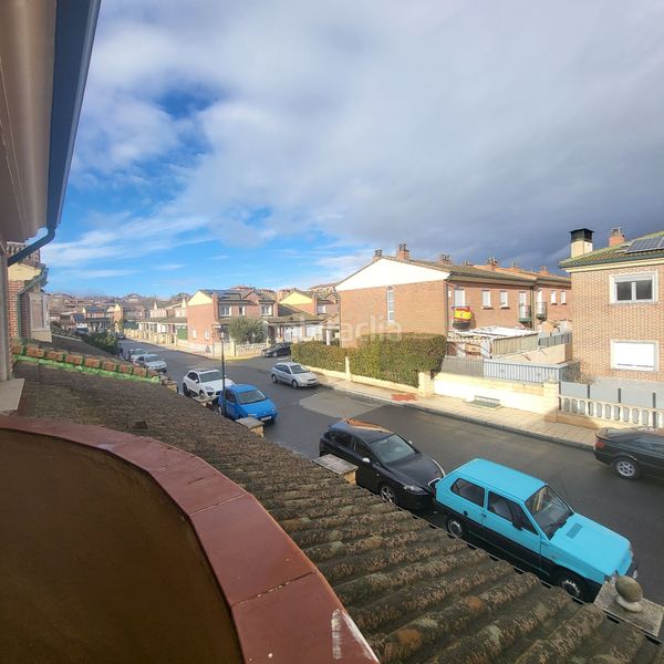 Foto 226634a8-eba0-4023-ae8b-a6f22e4f3050. Casa amb calefacció piscina a Hervencias Altas - El Pinar Ávila
