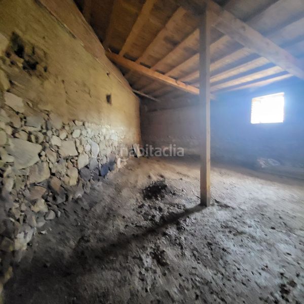 Foto b3bad358-52d8-492c-bbe5-1860d490906a. Nau industrial a Mingorría