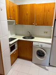 Piso en Sur. Buhardilla con dos habitaciones
