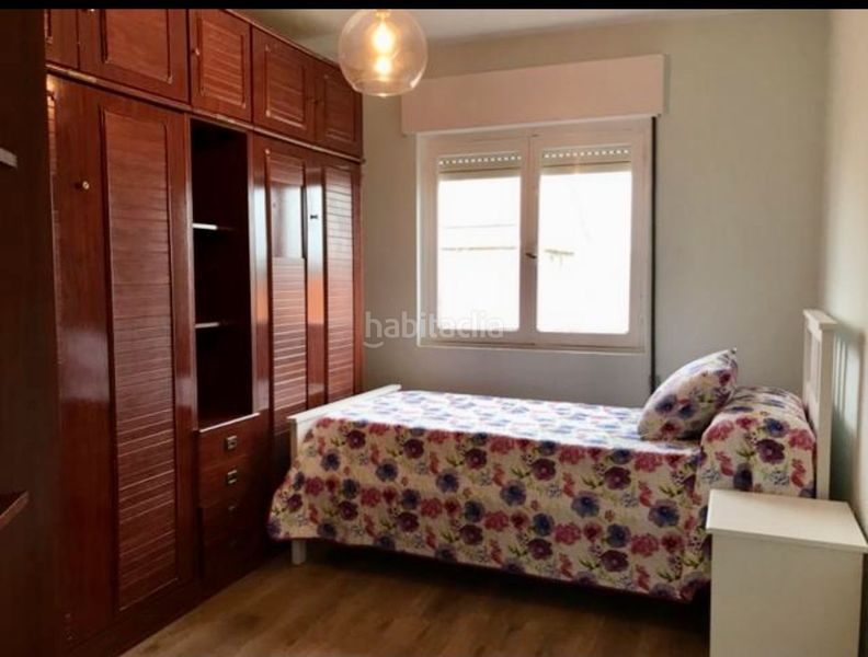 Foto be3d9327-1bba-40b7-b763-b8f02cd6d957. Rent flat with heating in Versalles Avilés