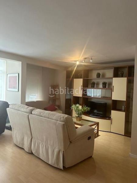 Foto ce34fbb7-8525-489c-b447-4b3517d4f558. Miete appartement in Centro Avilés