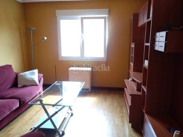 Foto 3050a5f0-719e-4ab0-a153-d79fe1d51d74. Lloguer pis amb calefacció a Pravia