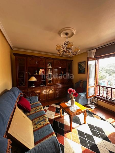 Foto 23eb5448-0998-4787-8e85-03f30b7bda55. Casa bifamiliare in calle cimadevilla 18 in Cudillero